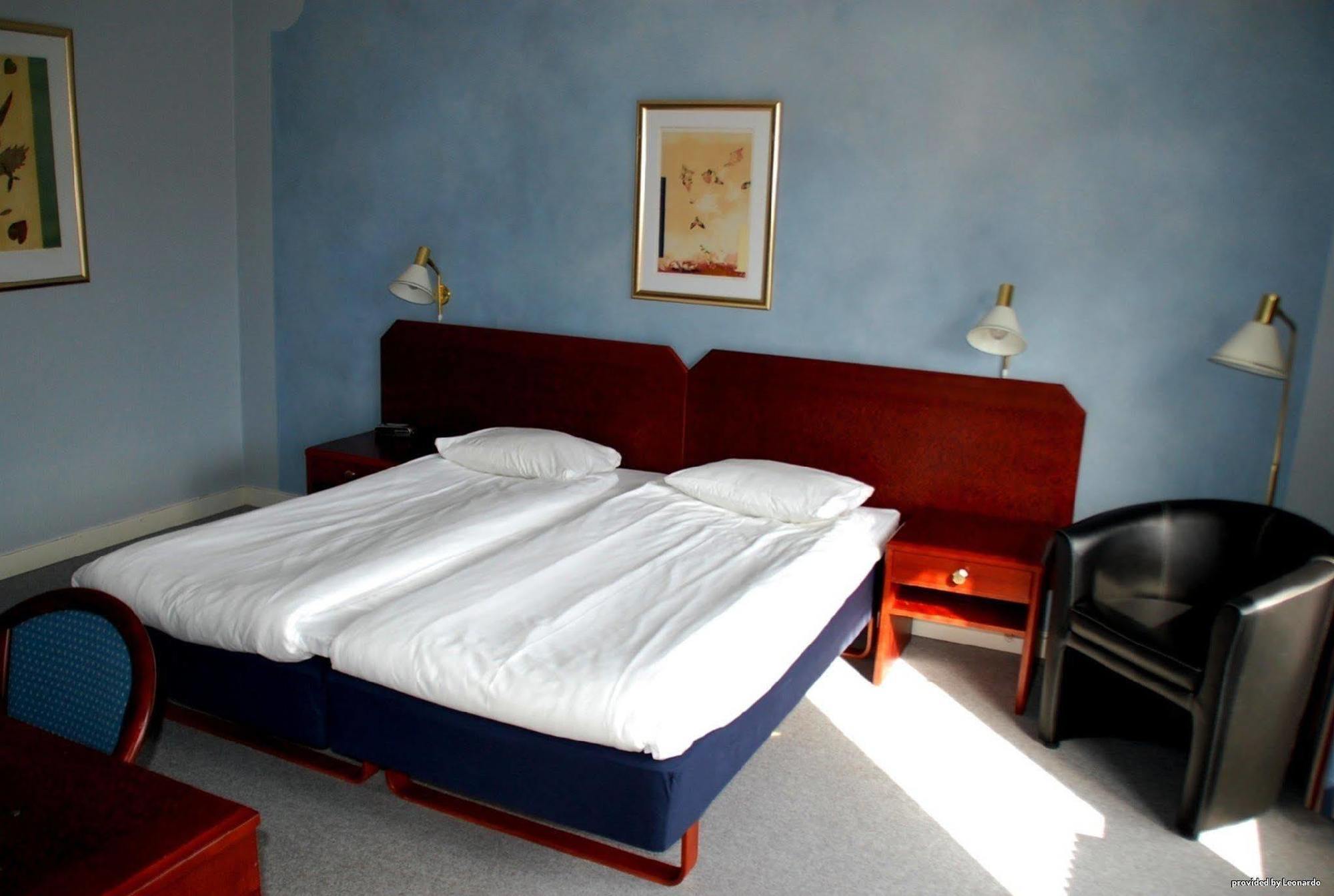 Hotel Oxeloesund Habitación foto